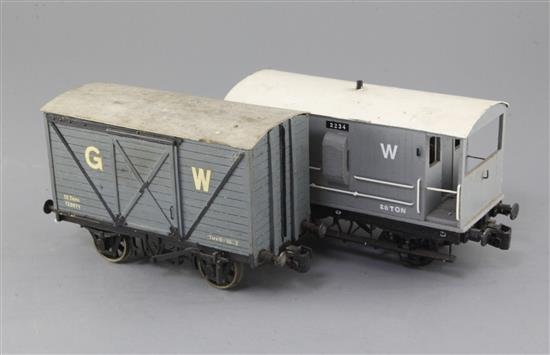 A Gauge 1 GWR box van, grey with auto coupling, No 133971